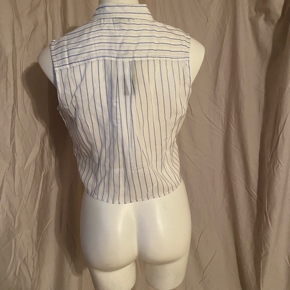 GUESS cute summer blouse - Picture 2 of 2